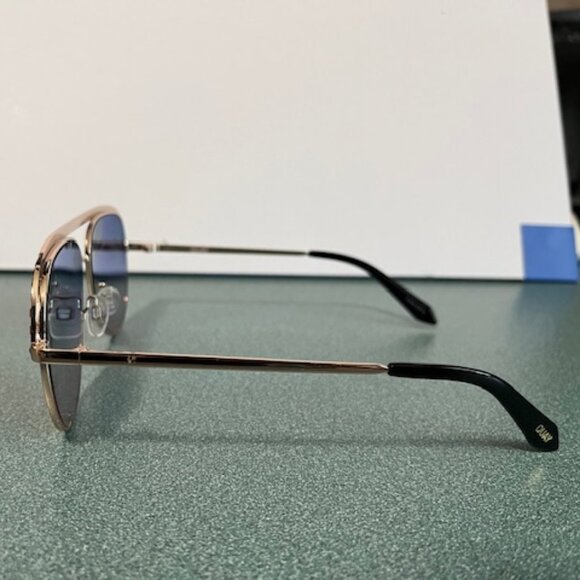 Quay High Key Mini Sunglasses - Gold - Picture 2 of 4